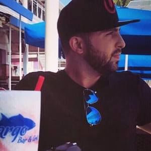 Meet your Posher, Natale